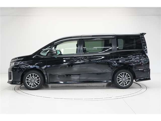 ヴォクシー2.0 ZS