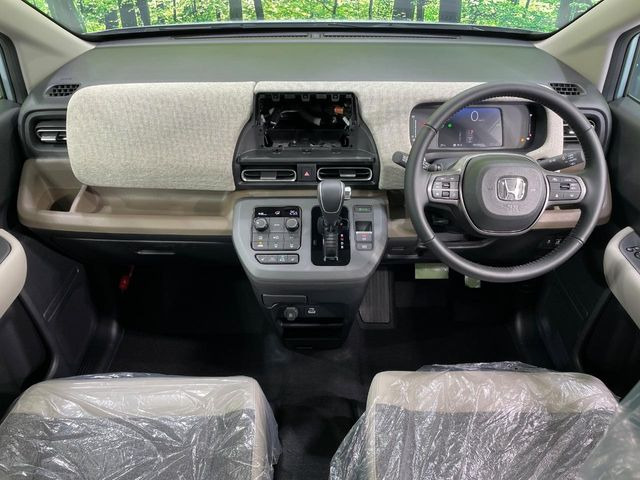 フリード1.5 e:HEV エアー EX