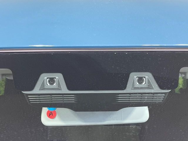 �y�X�Y�L �Z�[�t�e�B�T�|�[�g�z���s���ɑO���̎ԗ�����F�����A�Փ˂������Ȏ��͌x��ƃu���[�L�ŏՓˉ���Ɣ�Q�y�����A�V�X�g�B�����S�Ƀh���C�u�����y���݂��������܂��B