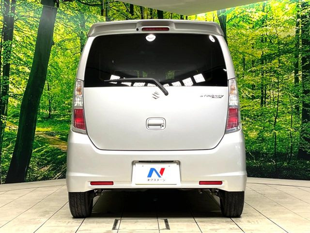 安心の最長10年・走行無制限保証(有償)をご用意。保証内容も充実はもちろん、無料点検&オイル交換や、年中無休の全国・24時間ロードサービスも付帯されておりますのでご安心下さい。