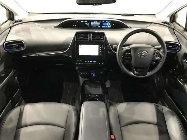 プリウス1.8 A ツーリングセレクション