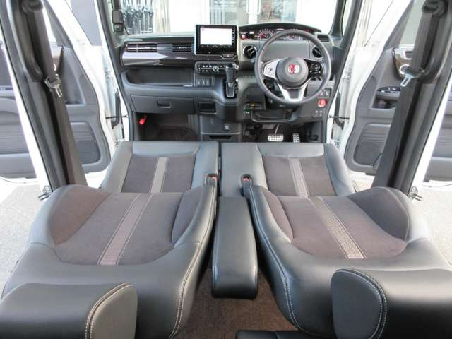 N-BOXカスタムG L ターボ ホンダセンシング