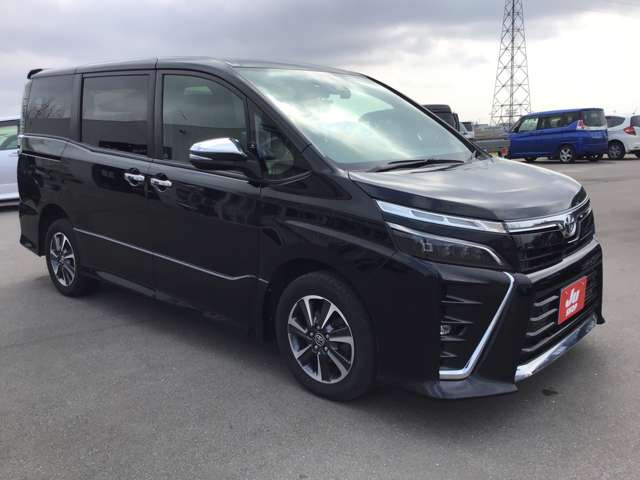 ヴォクシー2.0 ZS 煌III 4WD