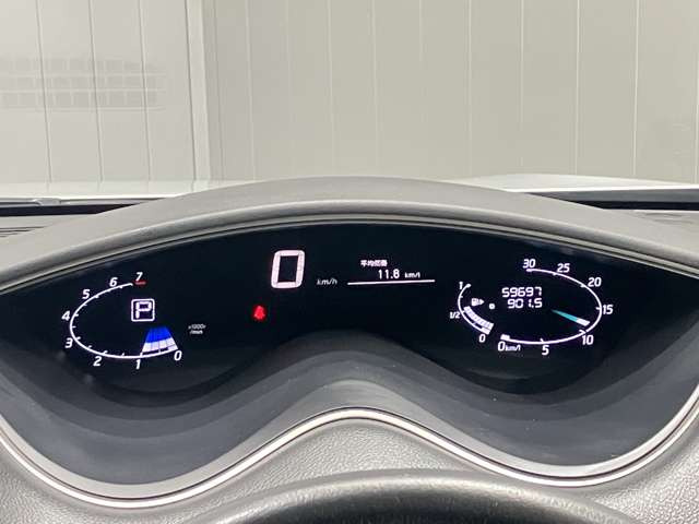 セレナ2.0 ハイウェイスター S-HYBRID