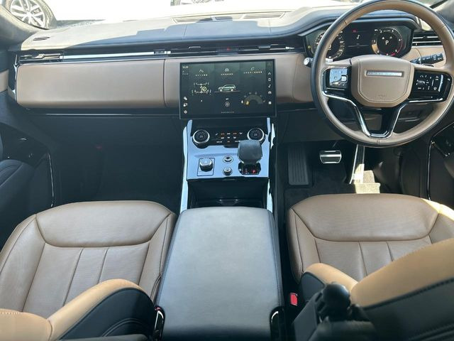 レンジローバースポーツオートバイオグラフィ 3.0L D300 ディーゼル 4WD