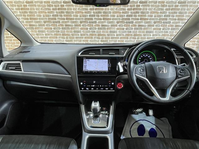 シャトル1.5 ハイブリッド X ホンダセンシング 4WD