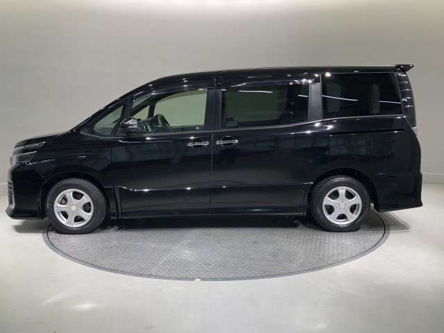 ヴォクシー2.0 ZS