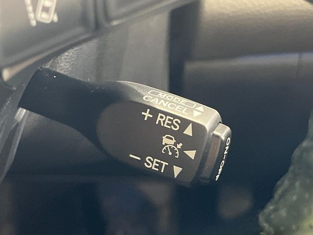 �y���[�_�[�N���[�Y�R���g���[���z�������H�ł̒��������s���y��!!�����ő��x��ۂN���[�Y�R���g���[�����A�Փˌy���V�X�e���ƘA�g���A�O���̎ԗ������m���ĎԊԂ�ۂ悤�ɑ��x���߂��Ă���܂�!!