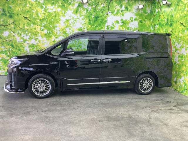 ノア1.8 ハイブリッド Si W×B