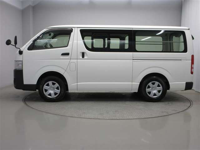 レジアスエース2.8 DX ロング ディーゼル 4WD