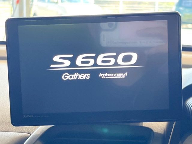 �y�����i�r�z�l�C�̏����i�r�𑕔����Ă���܂��B�i�r�̎g���₷���͂������A�I�[�f�B�I�@�\���[��!�L�����v�◷�s�͂������A�ʋ΂┃�����ȂǕ��i�̃h���C�u���y�����Ȃ�͂���