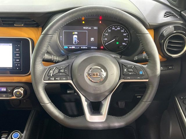 【インテリジェントクルーズコントロール】高速道路での長距離走行が楽に!自動で速度を保つクルーズコントロールが、衝突軽減システムと連携し、前方の車両を感知して車間を保つように速度調節してくれます!!