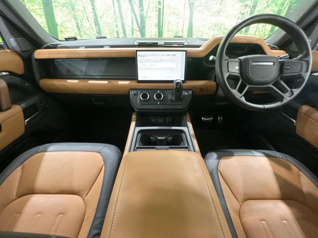 ディフェンダー110 X 3.0L D300 ディーゼル 4WD