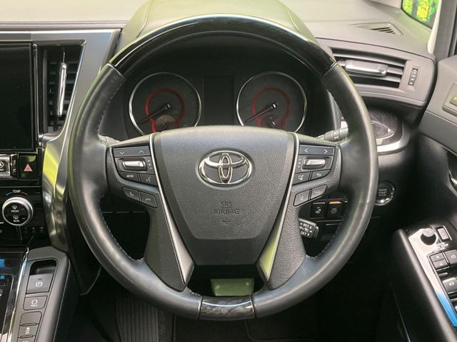 �y�����v�����X�e�A�����O�z�㎿�Ȋv���g�p���邱�ƂŁA��ɂ����������݂ƂĂ��^�]���₷���n���h���ł���