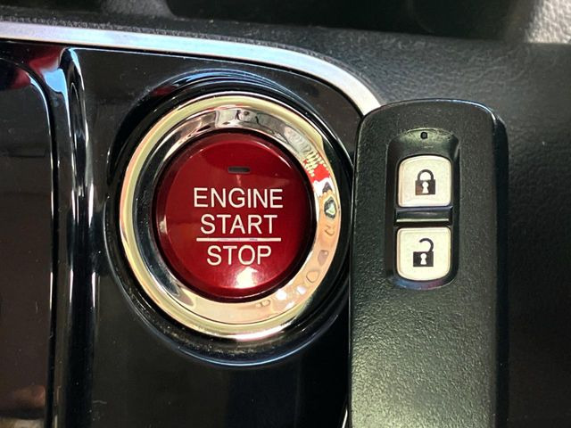 ���y�X�}�[�g�L�[&�X�^�[�g�V�X�e���z�g�т����X�}�[�g�L�[�����o�����ƂȂ��A�h�A�̎{���E�������\�ŁA�����v�b�V���ŃG���W�����X�^�[�g!!