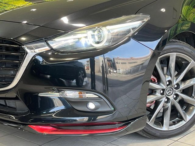 �yLED�w�b�h���C�g�z���V����ԑ��s�����ǍD�Ȏ��E���m�ۂ����S���ĉ^�]�ł��鍂�P�xLED�w�b�h���C�g�𑕔�!�_�����x�������A����d�͂��}�����Ă��܂��B