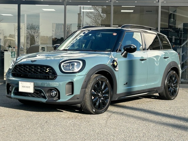 ミニクロスオーバークーパー S E オール4 プレミアム プラスパッケージ 4WD