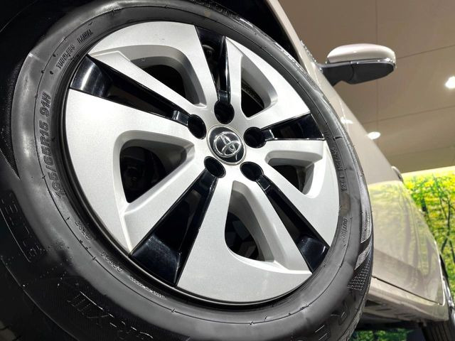 �y����15�C���`�A���~�z�C�[���z�O�ςɃ}�b�`���������A���~�z�C�[���𑕒����Ă���܂��B�e��ЊO�A���~�z�C�[����A�X�^�b�h���X�^�C�����戵�����Ă���܂��B���񂲑��k����������