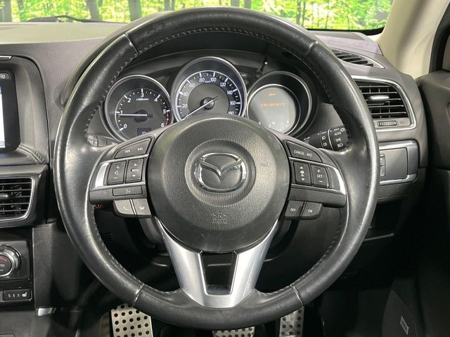 �y�����v�����X�e�A�����O�z�㎿�Ȋv���g�p���邱�ƂŁA��ɂ����������݂ƂĂ��^�]���₷���n���h���ł���