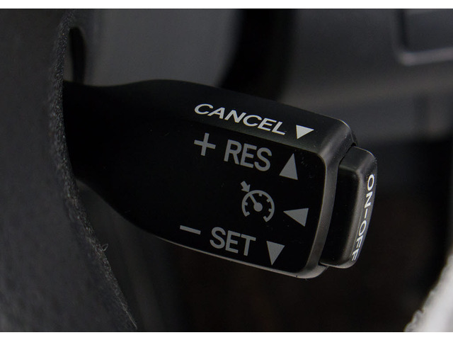 �y�I�[�g�N���[�Y�R���g���[���z���ځB�A�N�Z������Ȃ��ł��Ԃ������ŃX�s�[�h��ۂ��Ă����@�\�ł��������̍����͊y�X�ł��B