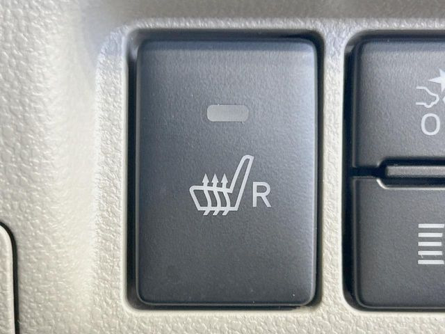 �y�V�[�g�q�[�^�[�z�������ɏd�󂷂�V�[�g�q�[�^�[!�G�A�R����葁�����܂��Ă����̂Ŋ�����̐l�����S�ł��ˁ�G�A�R���̉����͊������邩����A�Ƃ������ɂ����������߂ł��B