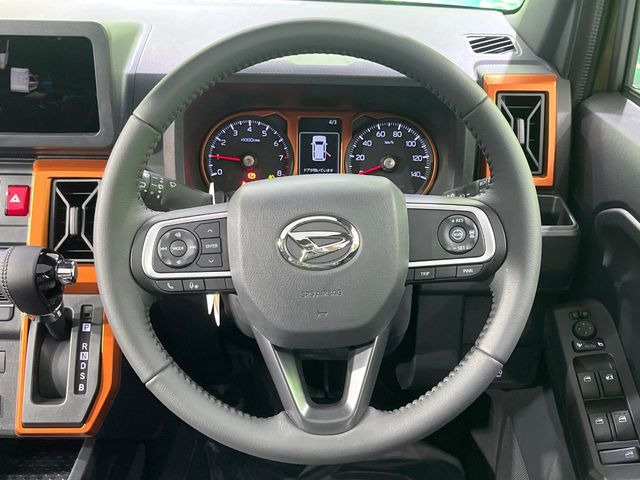 �y�X�e�A�����O�X�C�b�`�z�^�]���A�O������ڐ������炷���ƂȂ��A�I�[�f�B�I���̑��삪�\�ȕ֗��@�\!���S&���K�ȃh���C�u�����o���Ă���܂���