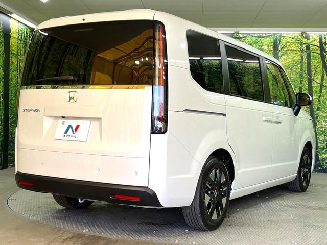 ☆全国のネクステージからお取り寄せが可能※!遠方の店舗に展示してあるクルマが気になる場合も、最寄りの店舗でご覧いただくことが可能です!是非私たちに要望をお聞かせください!※別途費用