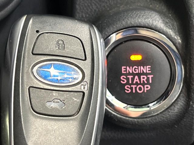 �y�A�N�Z�X�L�[&�v�b�V���X�^�[�g�z�J�o����|�P�b�g�ɓ��ꂽ�܂܂ł��h�A�̎{���E�������\�ȃX�}�[�g�L�[�𑕔��B�G���W���̃I���E�I�t�����J�M�����o���K�v�������A�{�^�����v�b�V�����邾����OK��