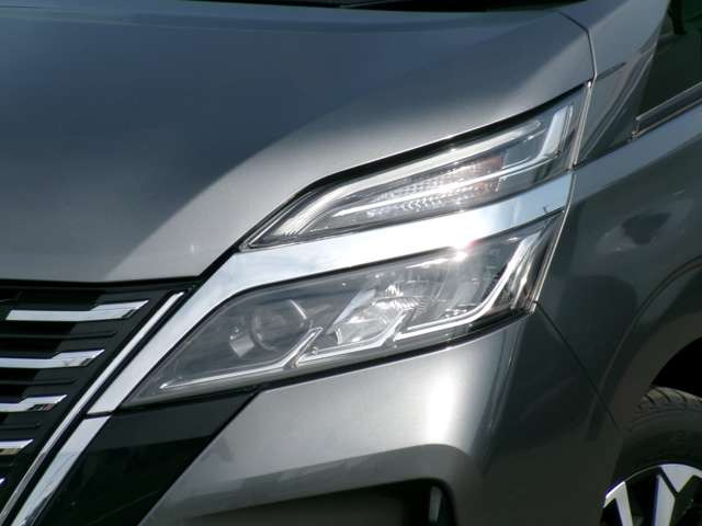 セレナ2.0 ハイウェイスターV