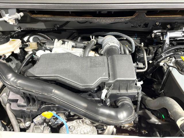 ☆全国のネクステージからお取り寄せが可能※!遠方の店舗に展示してあるクルマが気になる場合も、最寄りの店舗でご覧いただくことが可能です!是非私たちに要望をお聞かせください!※別途費用