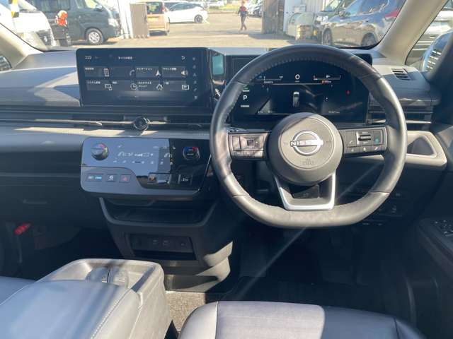 セレナ1.4 e-POWER ルキシオン