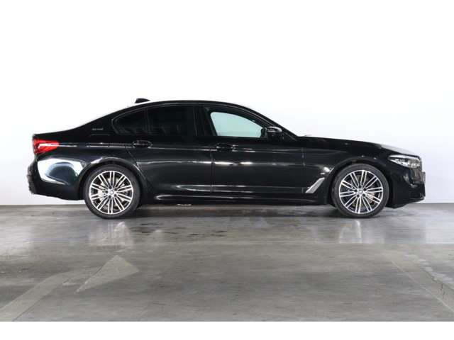 5シリーズセダン530e Mスポーツ