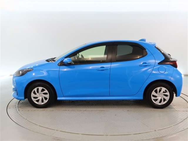 ヤリス1.5 ハイブリッド X