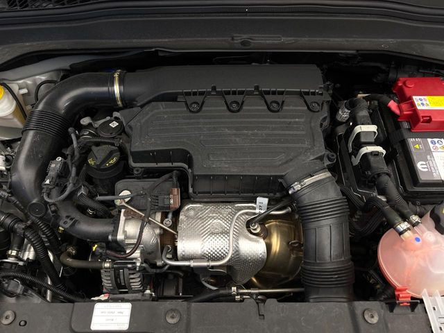 �����X�ł́A�e���[�J�[�̐�p�f�f�e�X�^�[�𓱓��B���Ǝ��i�����e�N�j�J���X�^�b�t���풓���Ă���܂��̂ŁA������̍ۂɂ����S���Ă����p���������܂��B