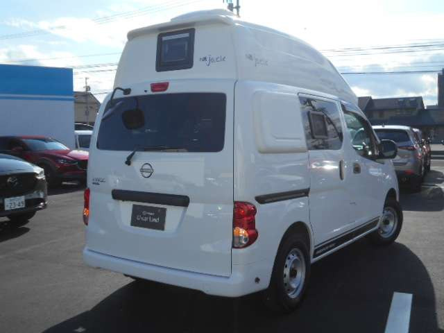 NV200バネットバン1.6 GX 4WD