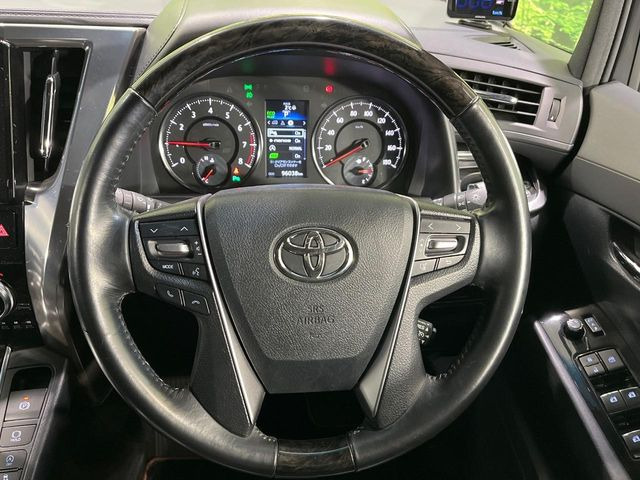 �y�X�e�A�����O�X�C�b�`�z�^�]���A�O������ڐ������炷���ƂȂ��A�I�[�f�B�I���̑��삪�\�ȕ֗��@�\!���S&���K�ȃh���C�u�����o���Ă���܂���