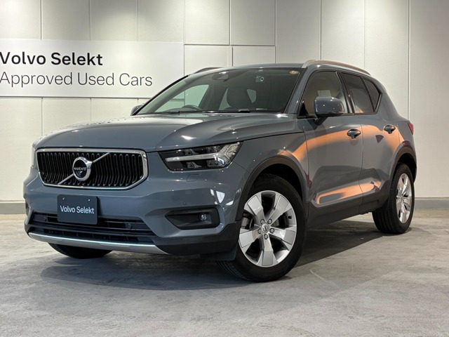 XC40T4 モメンタム