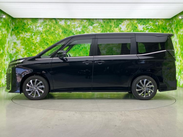 ヴォクシー1.8 ハイブリッド S-Z