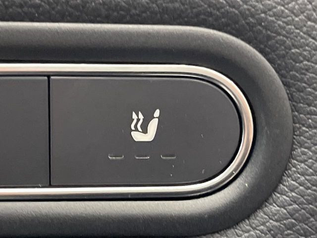 ���t�����g�V�[�g�q�[�e�B���O:�^�]�ȁE����ȋ��ɎO�i�K�Œ��߂��\�ȃV�[�g�q�[�^�[�𑕔����Ă���܂��B�G�߂��킸���K�ɂ��g�p���������܂��B