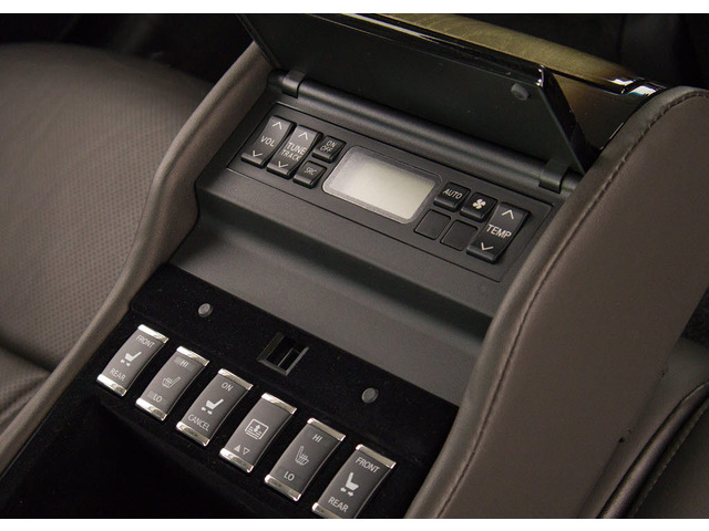 ��Ȃ�VIP����!��ȃZ���^�[�R���\�[���̉摜�ł�!������̂��Ԃɂ́A��Ȃɂ��p���[�V�[�g����������Ă��܂�!�X�ɃI�[�f�B�I�Ȃǂ���Ȃ��瑀��o����ȂǍ���!�Q�X�g�Ɋ��Œ����鑕���ł���!