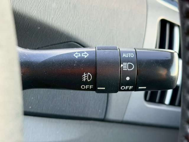 �C�ɂȂ邨�Ԃ�����܂�����E�̓d�b�ԍ����璼�ڂ��X�ɂ��₢���킹���������B�x�����@����ԗ����A��Ԃ܂łȂ�ł������������Ē����܂��B�X�^�b�t�ꓯ���A�����҂����Ă���܂��B