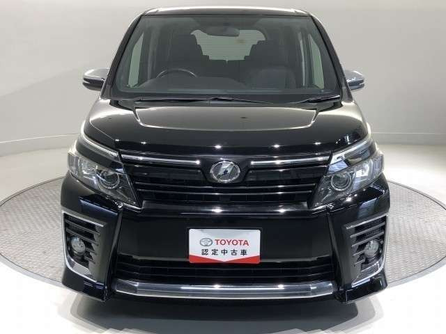 ヴォクシー2.0 ZS