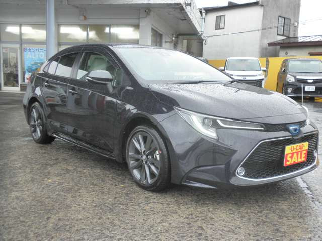 カローラ1.8 ハイブリッド W×B E-Four 4WD