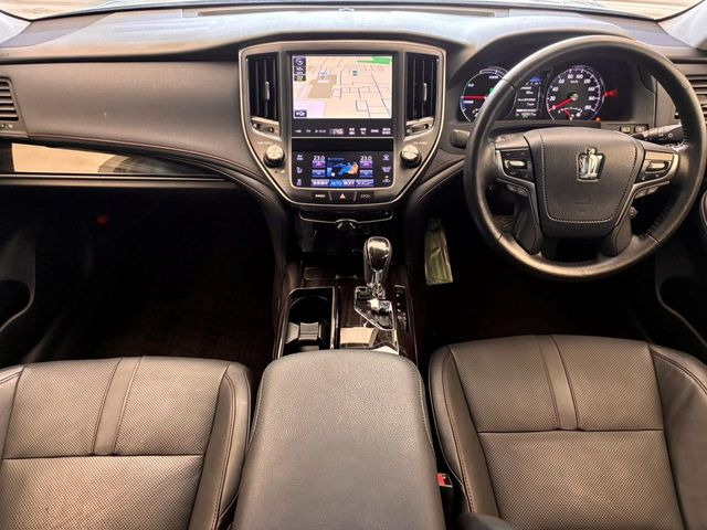 クラウンアスリートハイブリッド 2.5 S