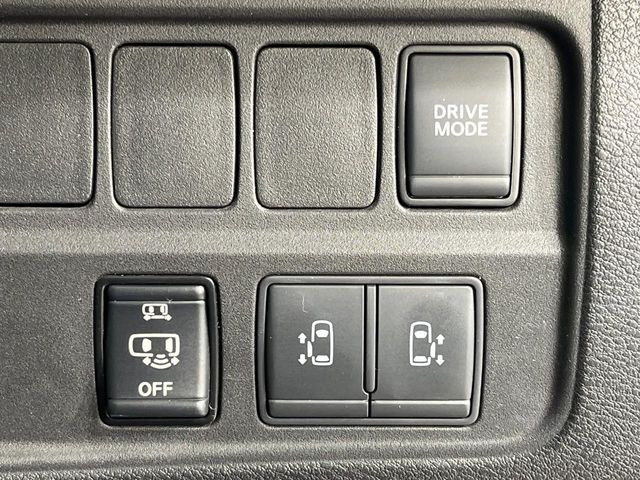 �y�����p���[�X���C�h�h�A�z�X�}�[�g�L�[��^�]�Ȃ̃X�C�b�`�Ō�ȗ����X���C�h�h�A�̊J���\���d��������͂����ăh�A���J����K�v�������A�����Ȃ��q�l�ł��ȒP�ɊJ���߂ł����K�ł���