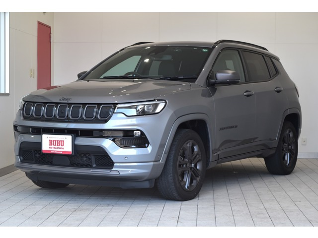 コンパス80thアニバーサリー エディション 4WD