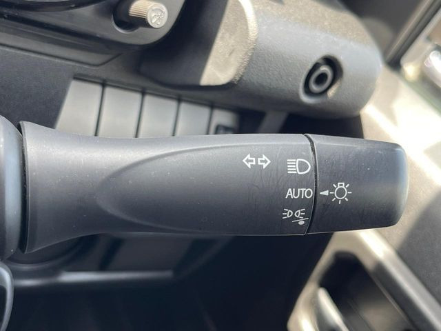 �y�I�[�g���C�g�z����̖��邳�ɉ����Ď����Ńw�b�h���C�g�̓_���E�������ł���@�\�ł�!���C�g�̕t���Y��E�����Y��Ȃǂ������Ȃ�A�J�̓���[���̑��s�����S!�g���l���ʉߎ����֗��ł��ˁ�