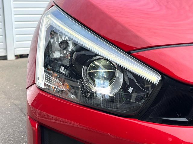 �yLED�w�b�h���C�g�z���V����ԑ��s�����ǍD�Ȏ��E���m�ۂ����S���ĉ^�]�ł��鍂�P�xLED�w�b�h���C�g�𑕔�!�_�����x�������A����d�͂��}�����Ă��܂��B