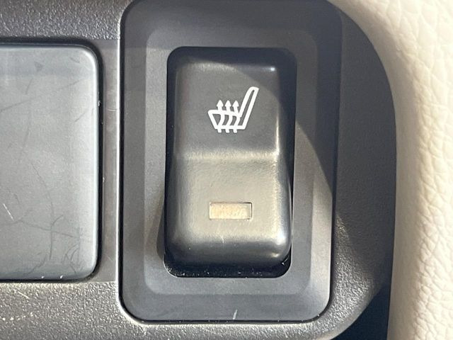 �y�V�[�g�q�[�^�[�z�������ɏd�󂷂�V�[�g�q�[�^�[!�G�A�R����葁�����܂��Ă����̂Ŋ�����̐l�����S�ł��ˁ�G�A�R���̉����͊������邩����A�Ƃ������ɂ����������߂ł��B