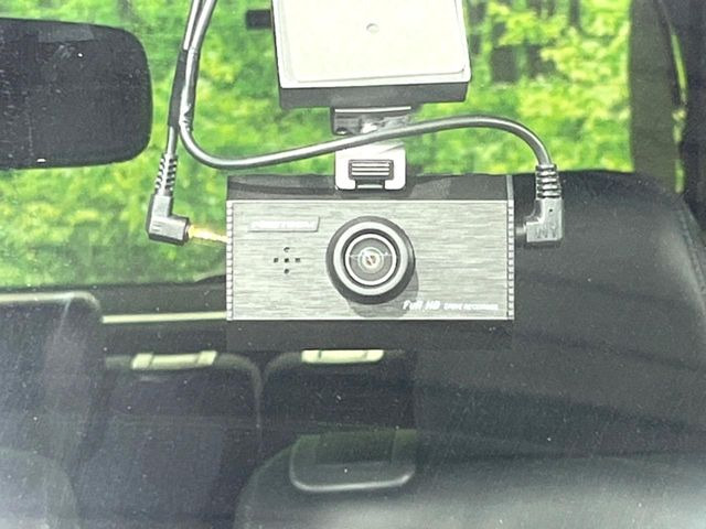 �y�h���C�u���R�[�_�[�z�h���C�u���R�[�_�[����!���s���͂������A������^�]�⎖�̂ɑ��������ہA�f���ŋL�^���A����̃��X�N�ɔ����܂��B���L�^�pSD�J�[�h�͂��q�l�����g�ł��������������K�v������܂��B